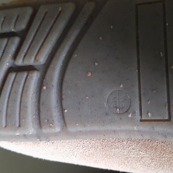 Cloud Nine slippers - Picture 4 of 4